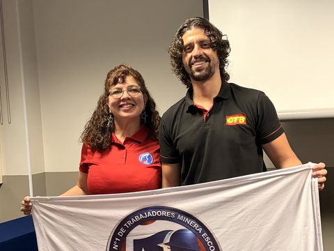 Intercambio entre la delegación minera chilena y sindicalistas brasileños