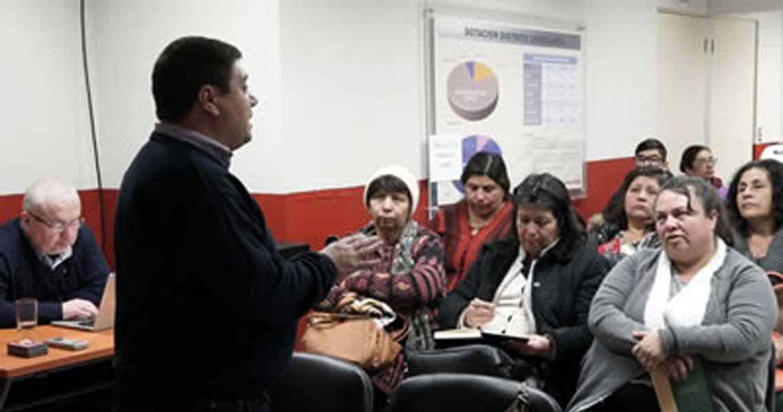 Minera Candelaria dio inicio al Programa “Escuela de Líderes Sociales” para dirigentes de Tierra Amarilla